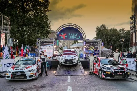 ERC rallija starta arka, Latvija 2017. Dekorāciju un reklāmas objektu ražošana un montāža, EVENT MORE