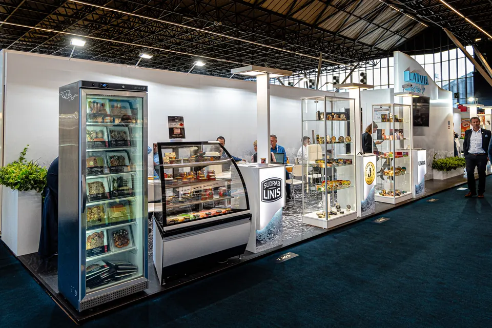 Latvian Fish Processing Industry stends izstādē Privat Label Amsterdam, Nīderlande 2023. Izstāžu stenda dizains, ražošana un montāža, EVENT MORE