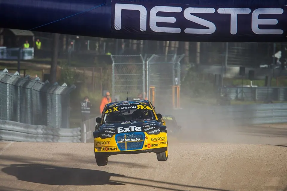 NESTE arka RX rallijkross, Latvija 2018. Dekorāciju un reklāmas objektu ražošana un montāža, EVENT MORE